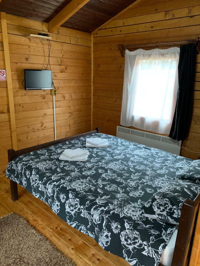 Casutele Suhardul Mic Villa Lacu Rosu Exteriör bild